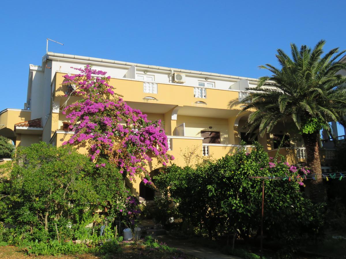 Apartments Palma ノヴァリャ エクステリア 写真