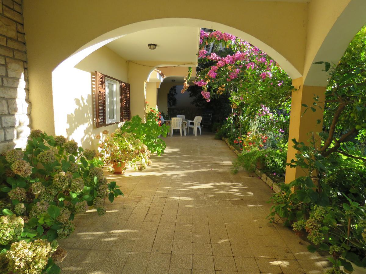 Apartments Palma ノヴァリャ エクステリア 写真