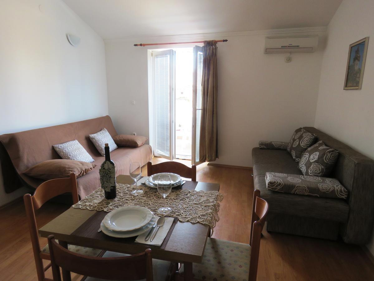 Apartments Palma ノヴァリャ 部屋 写真
