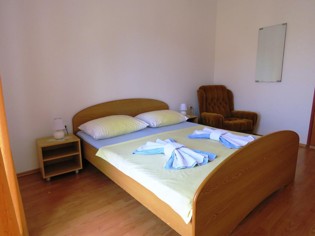 Apartments Palma ノヴァリャ エクステリア 写真