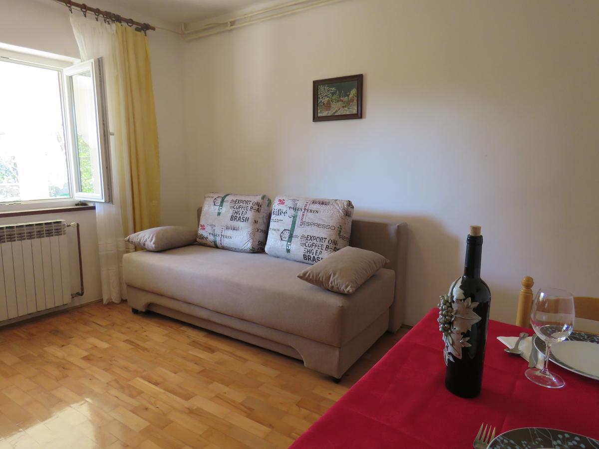 Apartments Palma ノヴァリャ 部屋 写真